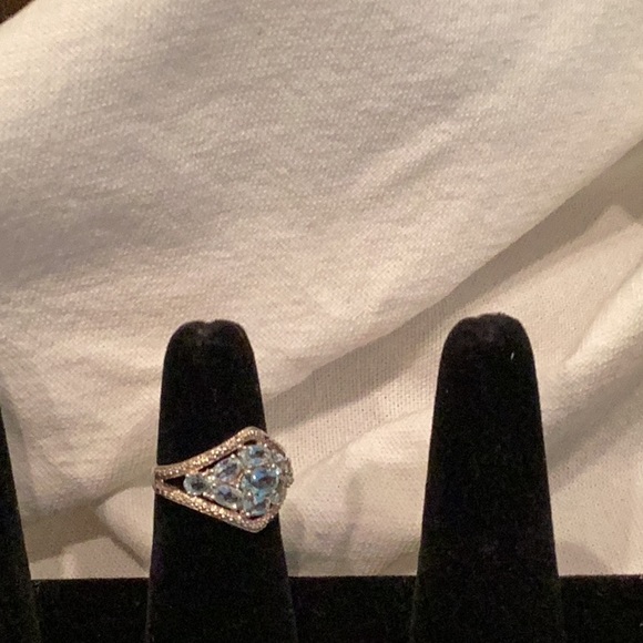 Topaz ring - Picture 3 of 4